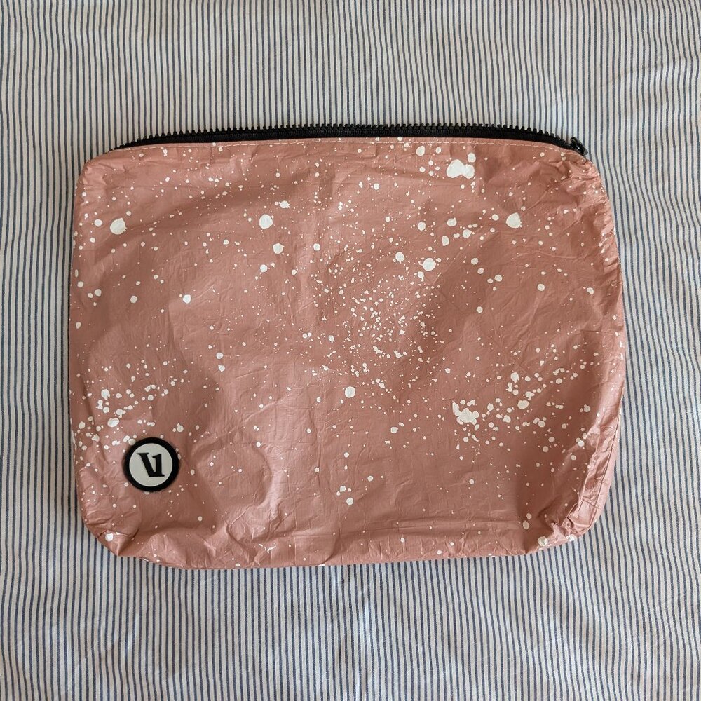 Aloha Collection Mid Pouch collab with Vuori